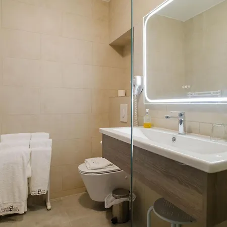 Hotel Tambourin